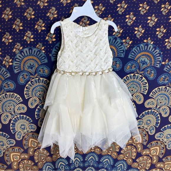 Cream toddler party dress with pearls - Picture 1 of 7